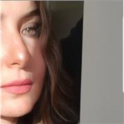 Mi sono laureata in italiano,ho frequentato un corso d'insegnamento di italiano a Roma . Ho insegnato a scuola italiana di Tehran